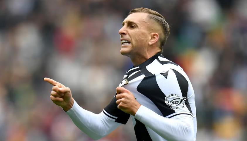 开云官方网站登录-著名体能教练：德乌洛费乌还需观察；罗本的身体素质堪称怪物